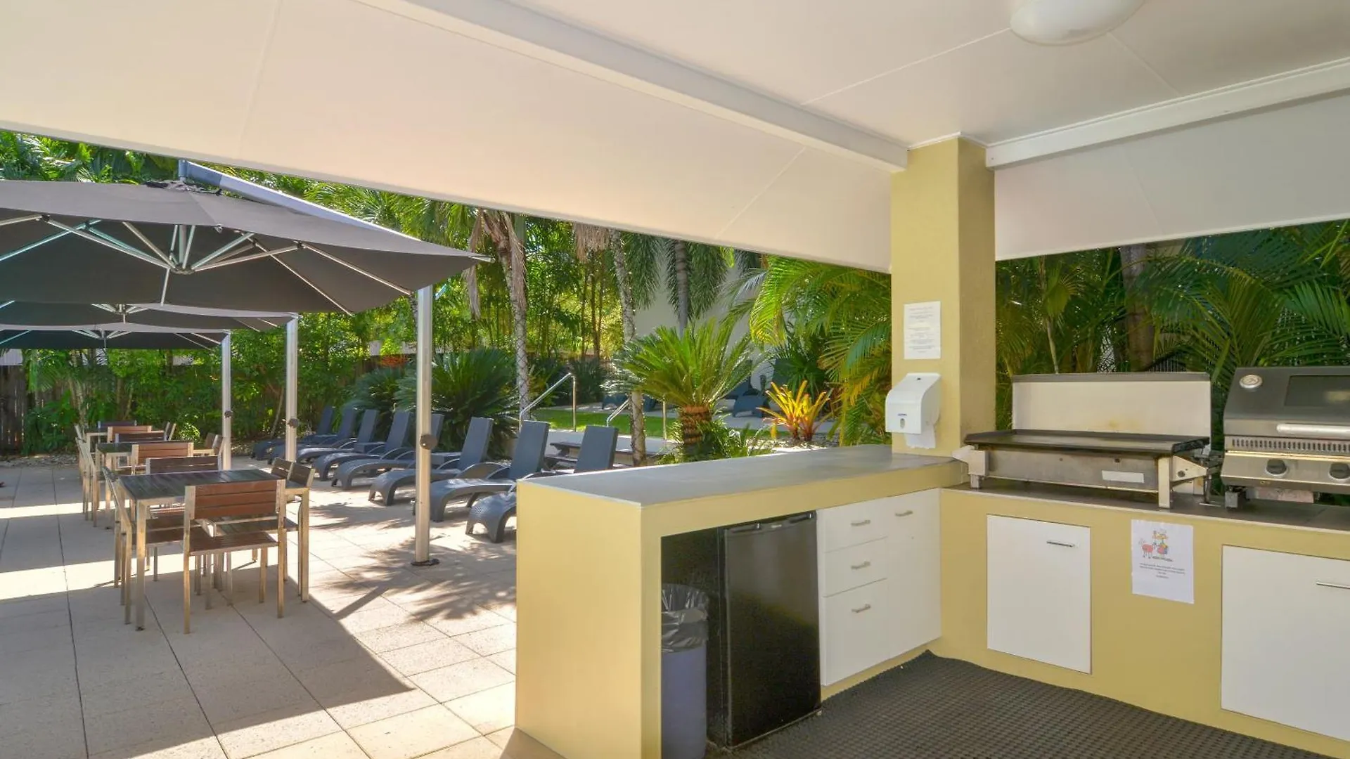 Apartment Seascape Holidays At Plaza Resort Port Douglas Australia